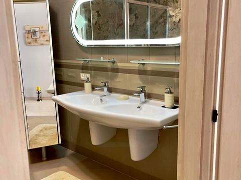 квартира за адресою Відрадна вул., 13