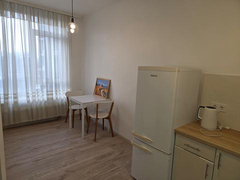 квартира за адресою Любомира Гузара просп. (Космонавта Комарова), 13