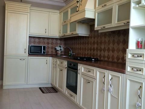 квартира за адресою Зоопаркова вул., 6