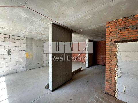 комерційна за адресою Юрія Кондратюка вул., 5