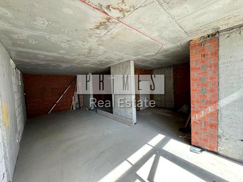 комерційна за адресою Юрія Кондратюка вул., 5