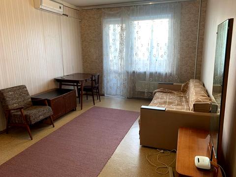 квартира за адресою Червоної Калини просп. (Володимира Маяковського), 4