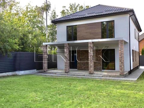 будинок за адресою Михайла Чалого вул.