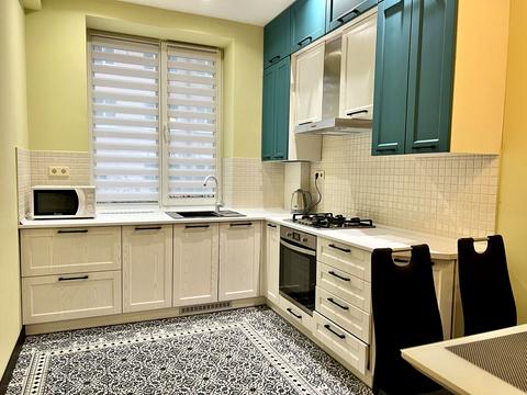 квартира за адресою Соборності вул. (Жовтнева), 46В