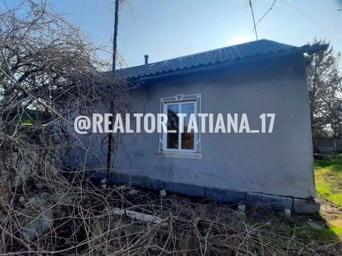 будинок за адресою Набережна, 1