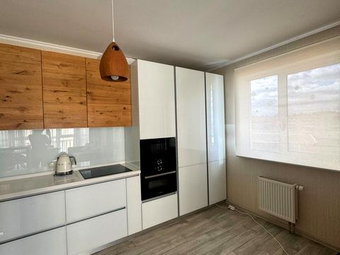 квартира за адресою Метрологічна вул., 15