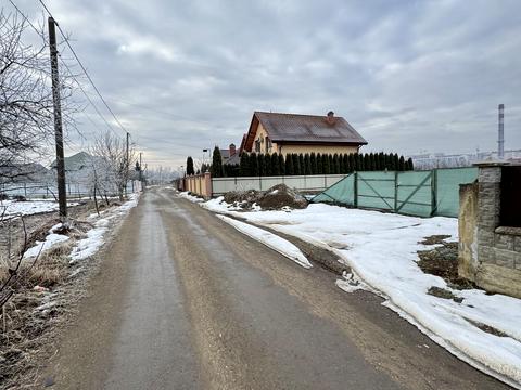 участок по адресу Польова