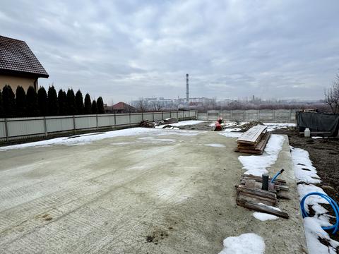 участок по адресу Польова