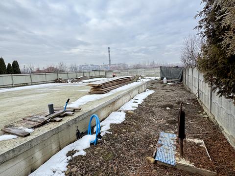 участок по адресу Польова