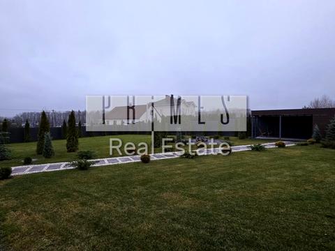 будинок за адресою Озерна