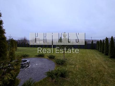 будинок за адресою Озерна