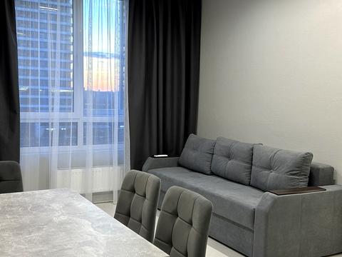 квартира за адресою Київ, Причальна вул., 10