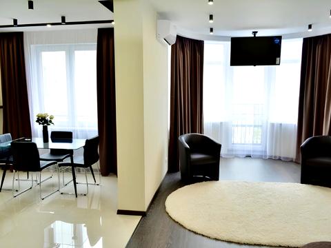 квартира за адресою В'ячеслава Чорновола вул., 27