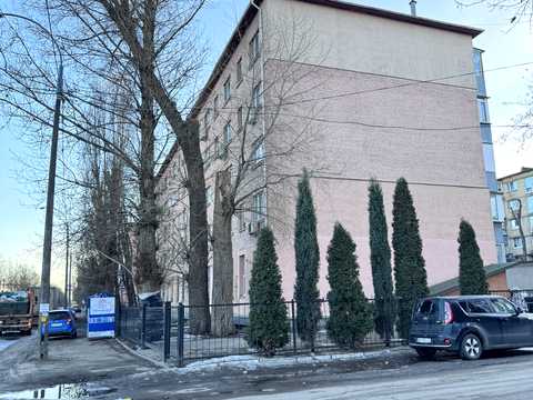 комерційна за адресою Пирогівський Шлях вул. (Червонопрапорна), 42