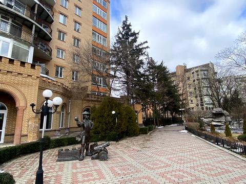 квартира за адресою Університетська вул. (Першотравнева), 1в