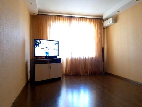 квартира за адресою Лариси Руденко вул., 3-А