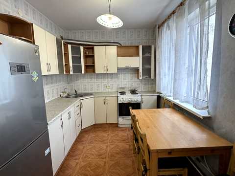квартира за адресою Олександра Мишуги вул., 3