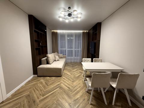 квартира за адресою Героїв Майдану вул., (Будинок 6)