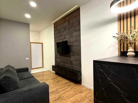 квартира за адресою Тарасівська вул., 25