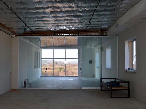 коммерческая по адресу Львівська, 1