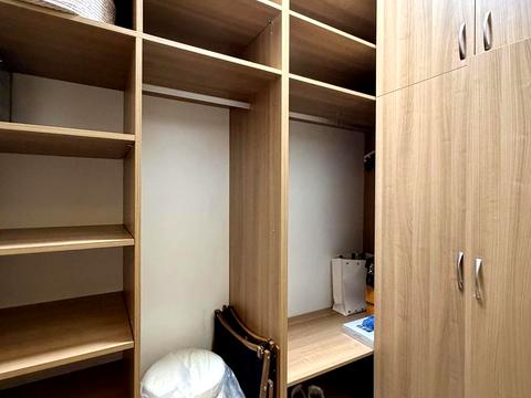 квартира за адресою Андрія Верхогляда вул. (Михайла Драгомирова), 15