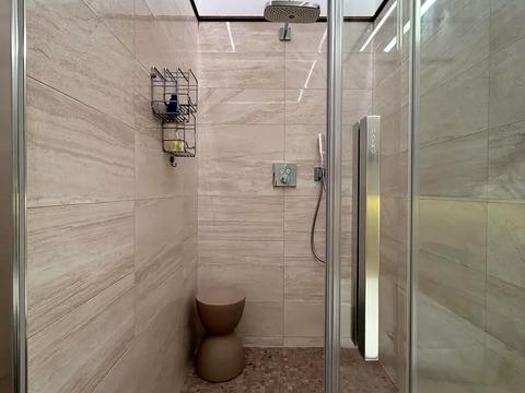 квартира за адресою Андрія Верхогляда вул. (Михайла Драгомирова), 15