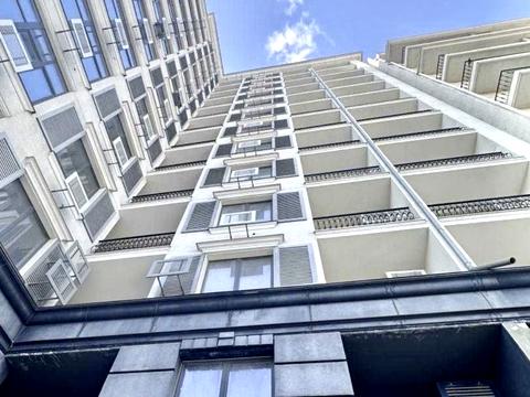 квартира за адресою Андрія Гулого-Гуленка вул. (Віце-адмірала Азарова), 8