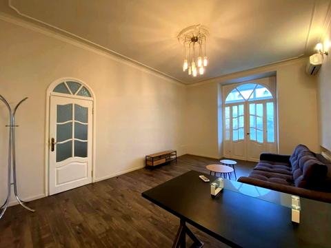 квартира за адресою Почайнинська вул., 23