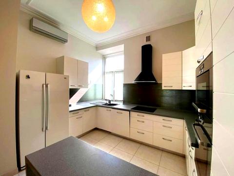 квартира за адресою Почайнинська вул., 23