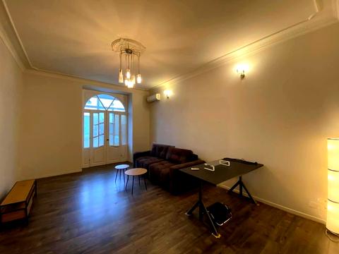 квартира за адресою Почайнинська вул., 23