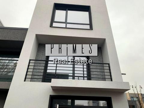 дом по адресу Февральская ул.