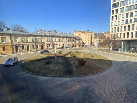 квартира по адресу Джерельная ул., 32