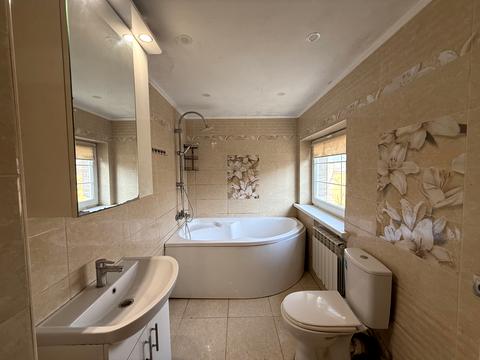 будинок за адресою Мальовнича вул., 76