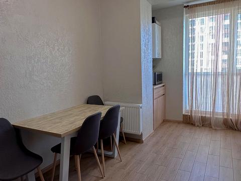 квартира за адресою В'ячеслава Чорновола вул., 91г