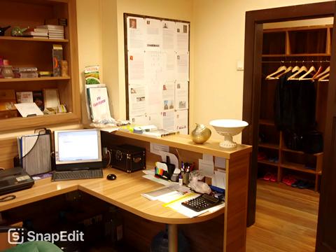 комерційна за адресою Лесі Українки бульв., 6