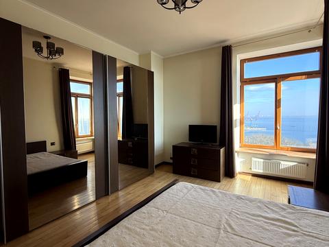 квартира за адресою Гетьмана Сагайдачного бульв. (Лідерсівський), 5