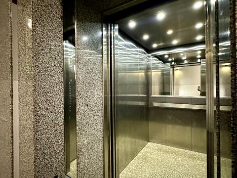 квартира за адресою Машинобудівна вул., 41