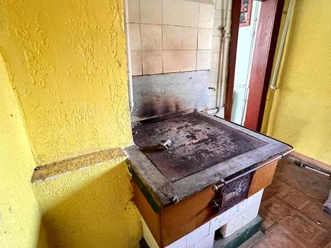 будинок за адресою с. Дев'ятники, Лісова