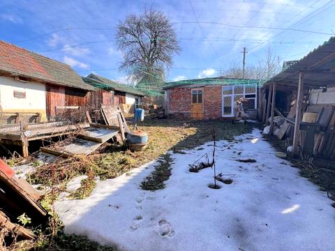 будинок за адресою с. Дев'ятники, Лісова