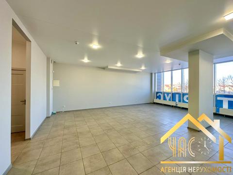 коммерческая по адресу Машинобудівників ул., 16