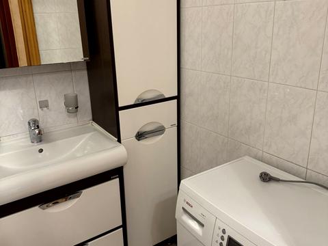 квартира за адресою Академіка Корольова вул., 120