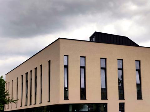 коммерческая по адресу Тесная ул., 2