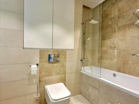 квартира за адресою Приозерний бульв., 5-А