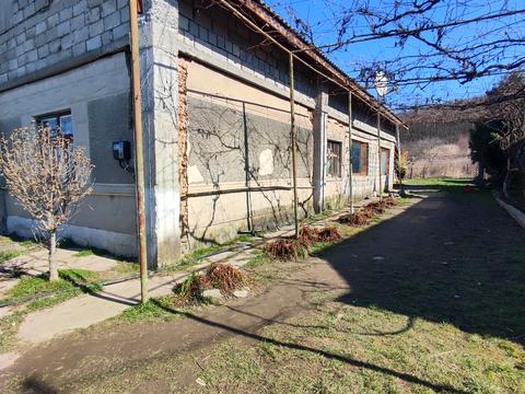 будинок за адресою Дружби