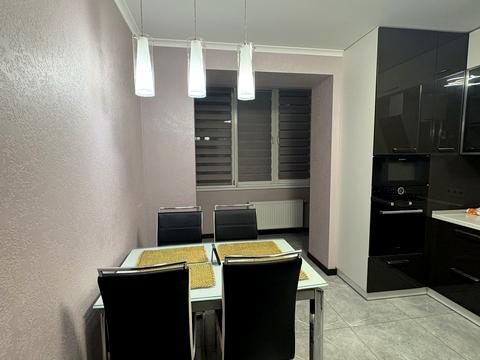 квартира за адресою Володимира Івасюка вул., (Будинок)