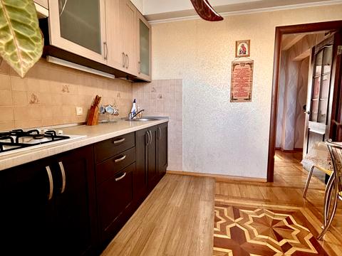 квартира за адресою Митрополита Андрея Шептицького вул. (Анатолія Луначарського), 24