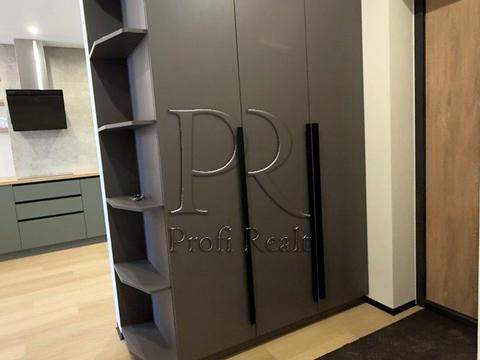 квартира за адресою Олександра Олеся вул., 17-А