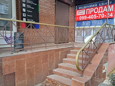 коммерческая по адресу Соборности ул. (Жовтнева), 50