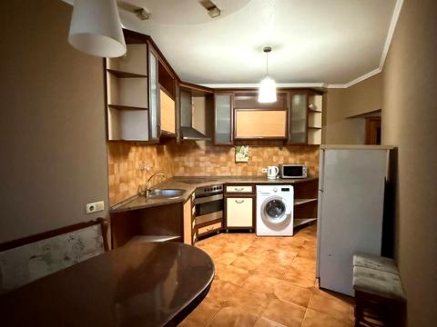 квартира по адресу Миколы Бажана просп., 1-М