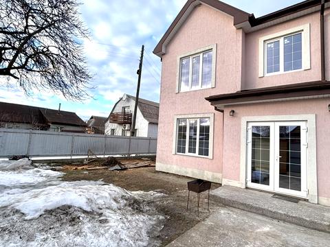 будинок за адресою Революції Гідності вул. (Революції)